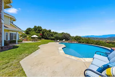 2292 Dos Lomas, Fallbrook, CA 92028 - Photo 43