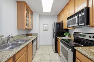 7130 Shoreline Dr, San Diego, CA 92122 - Photo 5