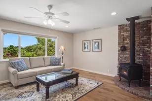 2211 Winterwarm Dr, Fallbrook, CA 92028 - Photo 13