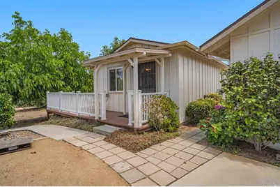 2211 Winterwarm Dr, Fallbrook, CA 92028 - Photo 5