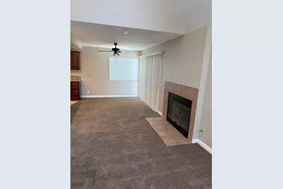11820 Camanito Ronaldo #220, San Diego, CA 92128 - Photo 3