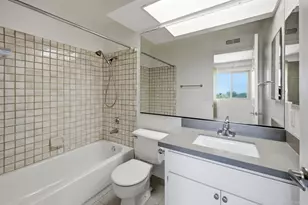 6805 Briarwood Dr, Carlsbad, CA 92011 - Photo 19