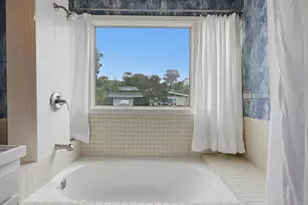 622 Kalamath Dr, Del Mar, CA 92014 - Photo 27