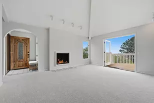 622 Kalamath Dr, Del Mar, CA 92014 - Photo 13