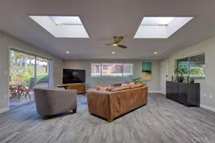 215 N Vulcan Ave, Encinitas, CA 92024 - Photo 3