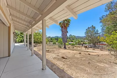 5434 Rainbow Heights Road, Fallbrook, CA 92028 - Photo 5