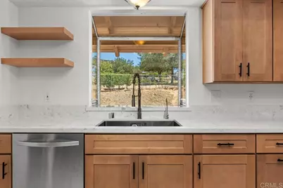 5434 Rainbow Heights Road, Fallbrook, CA 92028 - Photo 13