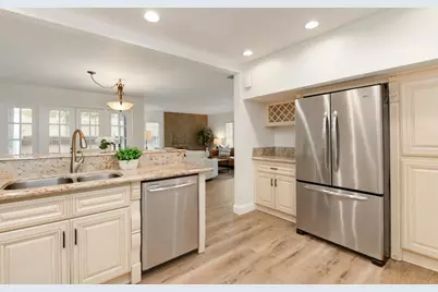 6094 Cumulus Lane, San Diego, CA 92110 - Photo 9