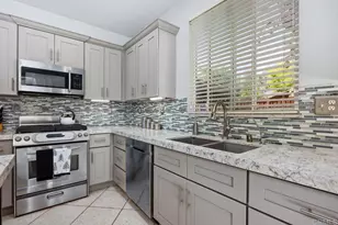 868 Panella Ct, Oceanside, CA 92057 - Photo 13
