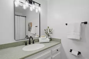 2202 Greenbrier Dr, Oceanside, CA 92054 - Photo 21