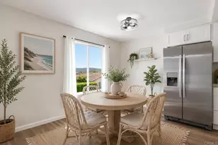 7400 Altiva Pl, Carlsbad, CA 92009 - Photo 5