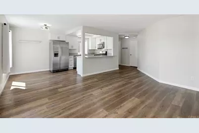 7400 Altiva Place, Carlsbad, CA 92009 - Photo 5