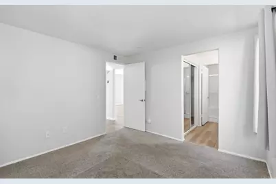 7400 Altiva Place, Carlsbad, CA 92009 - Photo 19