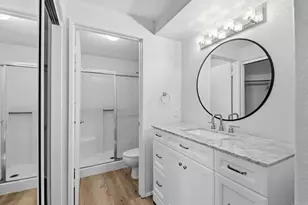 7400 Altiva Pl, Carlsbad, CA 92009 - Photo 17