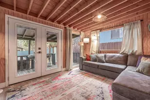 271 Leonard Ln, Sugarloaf, CA 92386 - Photo 11