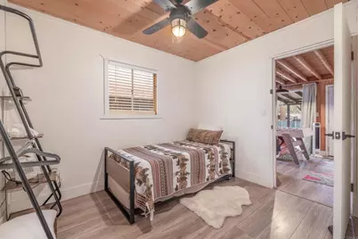 271 Leonard Ln, Sugarloaf, CA 92386 - Photo 17