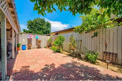 1601 Cherry Place, Escondido, CA 92027 - Photo 17