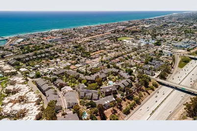 4016 Layang Layang Circle #C, Carlsbad, CA 92008 - Photo 53