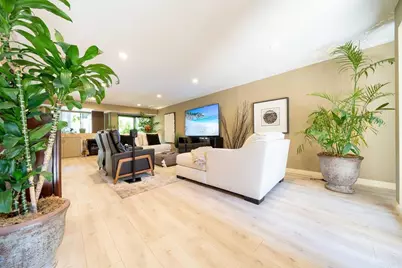 4016 Layang Layang Circle #C, Carlsbad, CA 92008 - Photo 9