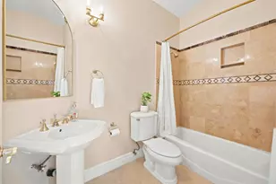 7738 Madrilena Way, Carlsbad, CA 92009 - Photo 19