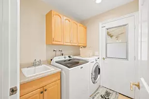 7738 Madrilena Way, Carlsbad, CA 92009 - Photo 27