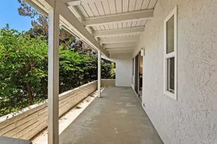 2020 Caminito Circulo Sur, La Jolla, CA 92037 - Photo 21