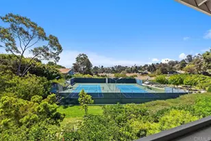 2020 Caminito Circulo Sur, La Jolla, CA 92037 - Photo 27