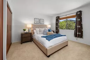 2020 Caminito Circulo Sur, La Jolla, CA 92037 - Photo 15