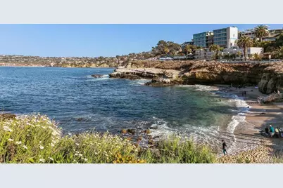 2020 Caminito Circulo Sur, La Jolla, CA 92037 - Photo 27