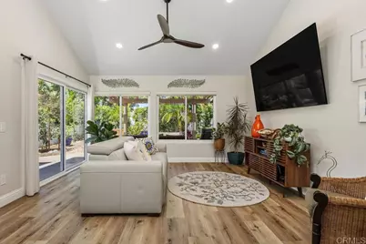 4722 Collinos Way, Oceanside, CA 92056 - Photo 11