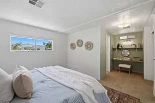 1010 E Bobier Dr, Vista, CA 92084 - Photo 13