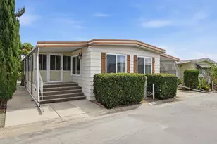 1010 E Bobier Dr, Vista, CA 92084 - Photo 25