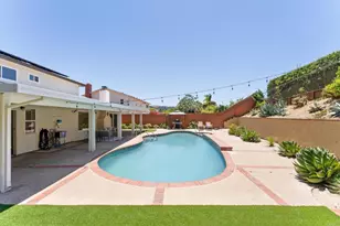 5736 Soledad Mountain Rd, La Jolla, CA 92037 - Photo 13