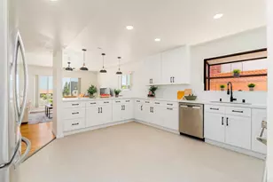 5736 Soledad Mountain Rd, La Jolla, CA 92037 - Photo 3