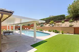 5736 Soledad Mountain Rd, La Jolla, CA 92037 - Photo 15
