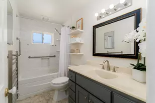 5736 Soledad Mountain Rd, La Jolla, CA 92037 - Photo 29