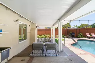 5736 Soledad Mountain Rd, La Jolla, CA 92037 - Photo 11
