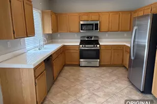 756 Avenida Abeja, San Marcos, CA 92069 - Photo 5
