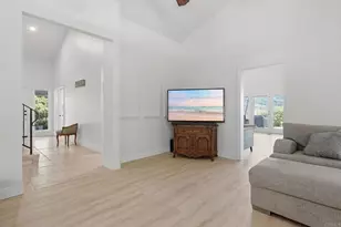 3830 Lake Garden Dr, Fallbrook, CA 92028 - Photo 9