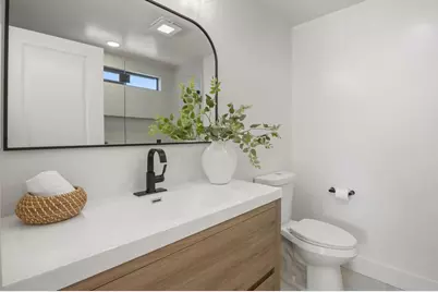 2101 Grandview Street, Oceanside, CA 92054 - Photo 23