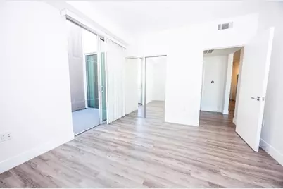 1101 S Harvard Boulevard #510, Los Angeles, CA 90006 - Photo 15