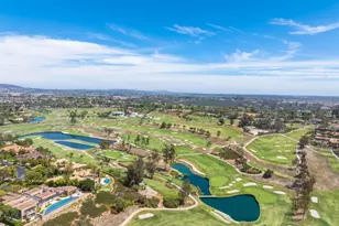 7825 Muirfield Way, Rancho Santa Fe, CA 92067 - Photo 53