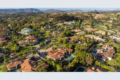 7825 Muirfield Way, Rancho Santa Fe, CA 92067 - Photo 59