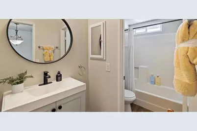 2422 Summerhill Drive, Encinitas, CA 92024 - Photo 13