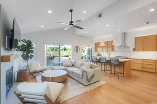 11818 Avenida Sivrita, San Diego, CA 92128 - Photo 9