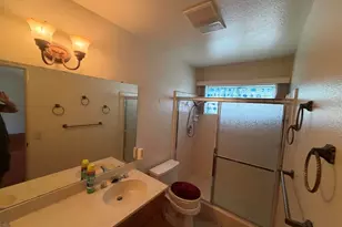 915 Moody Dr, Escondido, CA 92027 - Photo 13