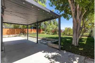 24115 Five Tribes Trail, Murrieta, CA 92562 - Photo 45