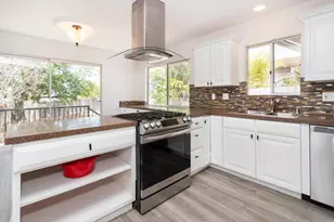 1228 Tower Dr, Vista, CA 92083 - Photo 7