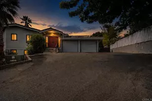 1228 Tower Dr, Vista, CA 92083 - Photo 1