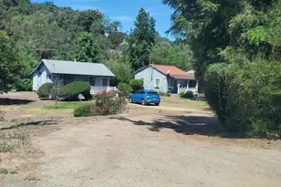 3013 3017 S Mission Rd, Fallbrook, CA 92028 - Photo 3